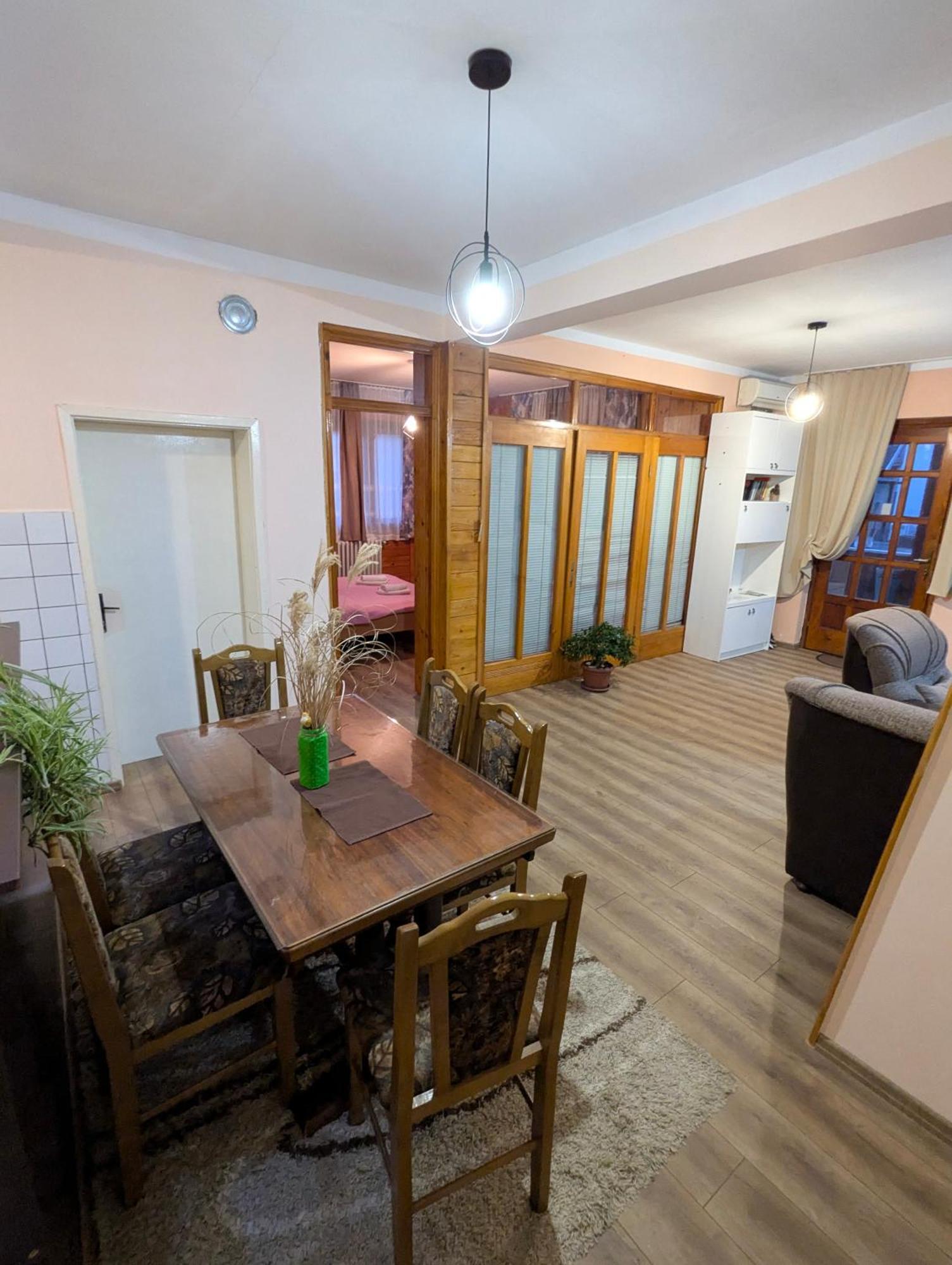 Apartman Dunja I Milos Mokra Gora Eksteriør billede