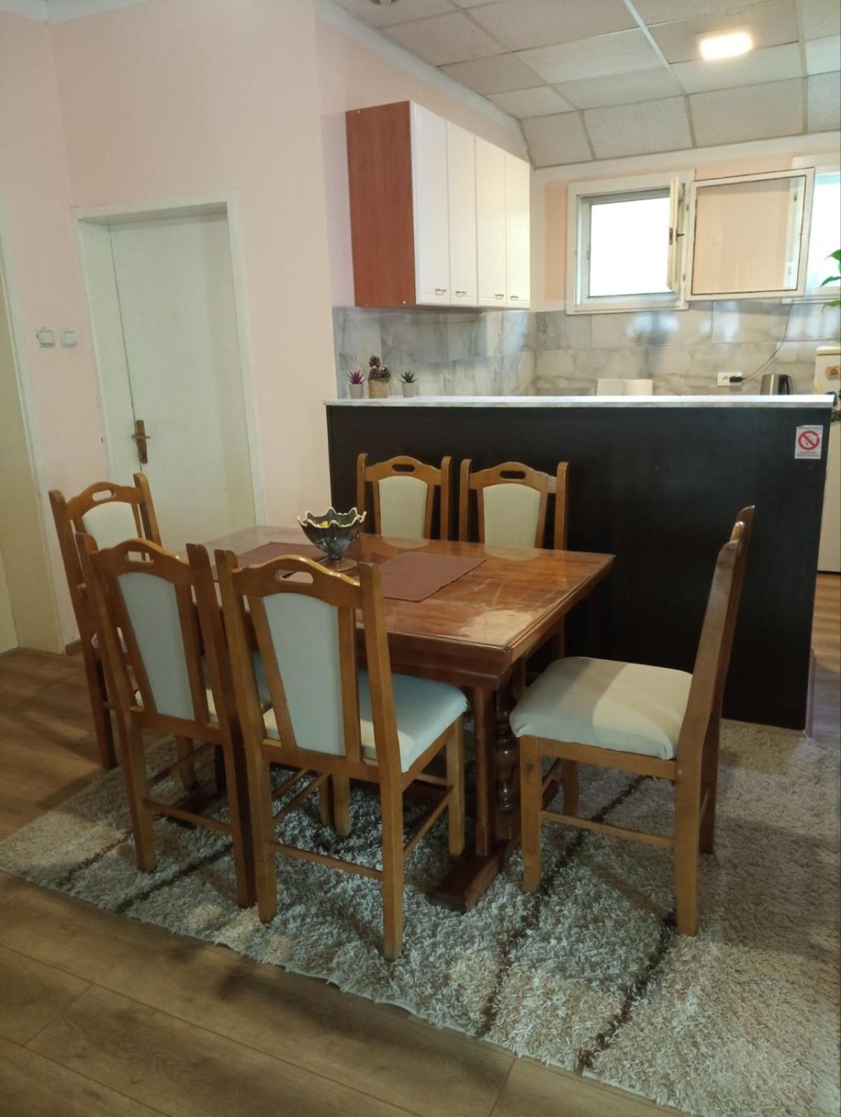 Apartman Dunja I Milos Mokra Gora Eksteriør billede